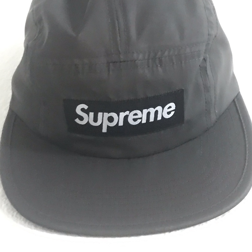 [SOLD] Supreme Reflective Camp Cap